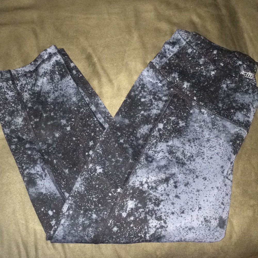 Capri Length Active Leggings, Old Navy